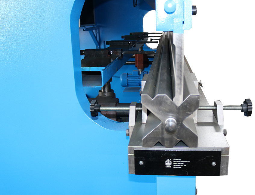 WE67Y-400T6000 Hydraulic Press Brake